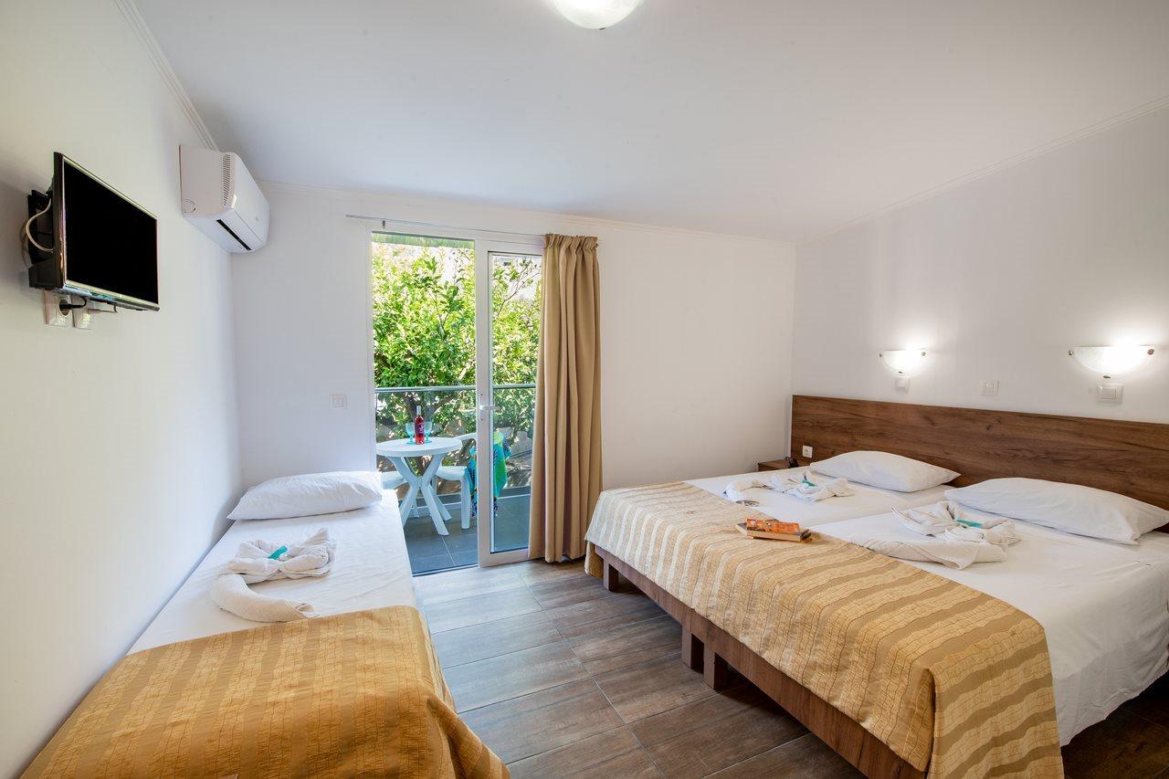 Ilyssion Hotel Лардос Экстерьер фото