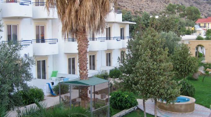 Ilyssion Hotel Лардос Экстерьер фото